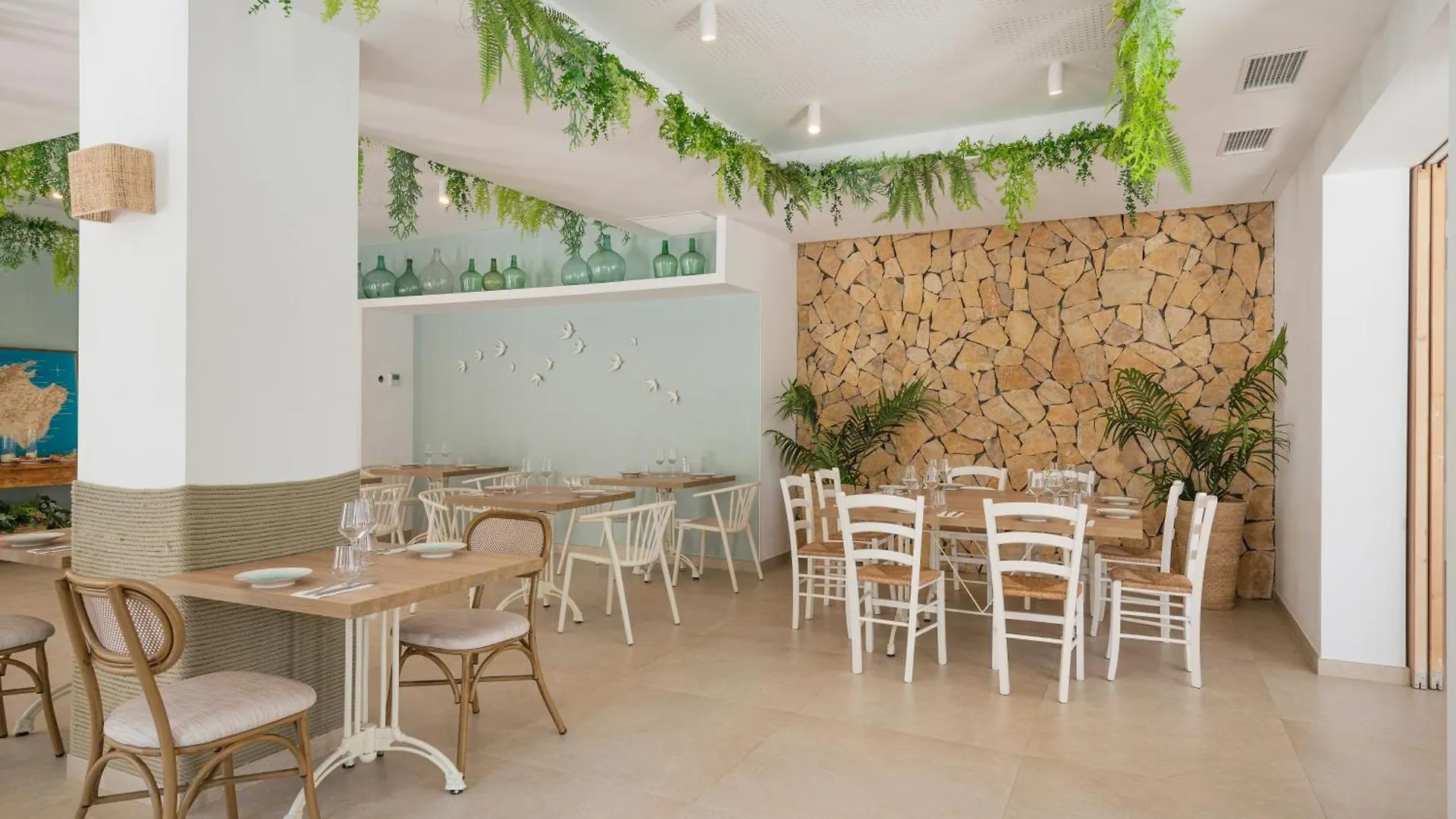 Villa Real Club Apartments Camp De Mar Spain