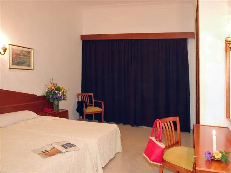 Villa Real Club Apartments Camp De Mar Spanyolország